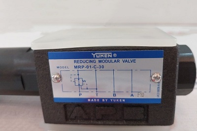 日本油研疊加式減壓閥MRP-01-C-30,MRP-03-H-30型號(hào)，參數(shù)說(shuō)明書(shū)